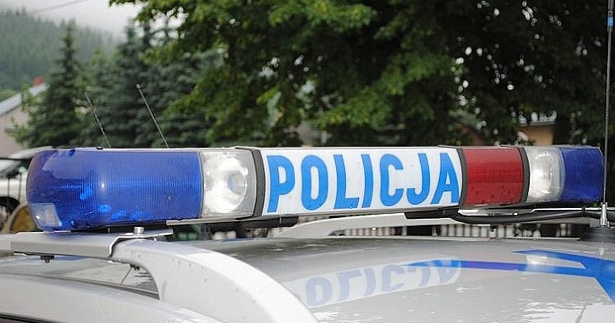 SANOK: Podejrzany pakunek przy ul. 800-lecia. Na miejscu interweniowały służby