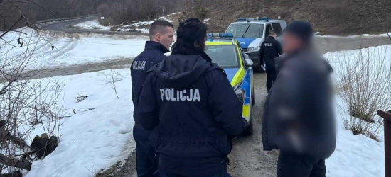 Ustrzyccy policjanci zatrzymali trzech poszukiwanych mieszkańców powiatu bieszczadzkiego