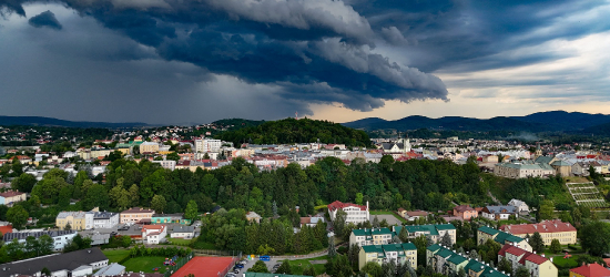 Uwaga, burze nad powiatem sanockim! Ostrzeżenie IMGW pierwszego stopnia