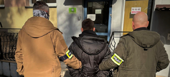 Poszukiwany listem gończym w rękach policjantów!