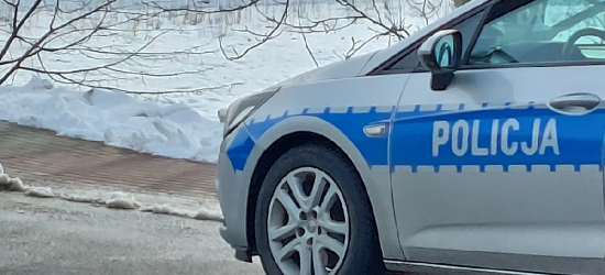 TYRAWA WOŁOSKA: Starszy mężczyzna stracił orientację w terenie. Szybka reakcja zapobiegła tragedii