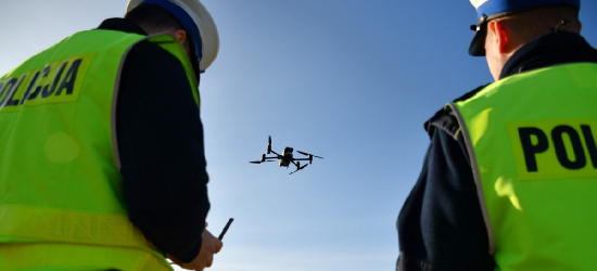 „Czerwone Światło – STOP”. Policyjne działania wykorzystaniem drona [VIDEO, ZDJĘCIA]