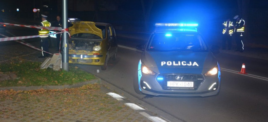 REGION: Policyjny pościg. Uszkodzone pojazdy i latarnia (ZDJĘCIA)