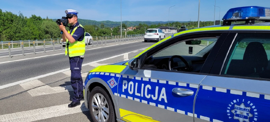 Majowy weekend na drogach powiatu sanockiego. Bilans policyjnych działań [FOTO]