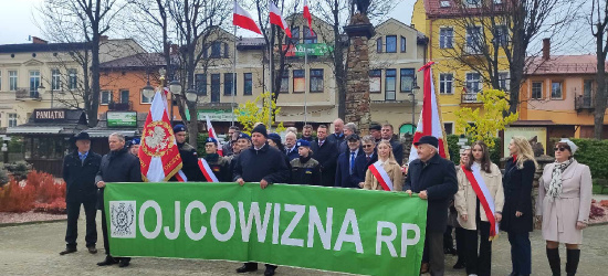 OGLĄDAJ NA ŻYWO: W obronie granic i rolników. „Konstytucja Polskiej Wsi” w Ustrzykach Dolnych (VIDEO)