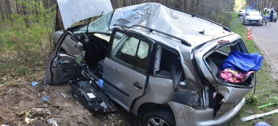 PODKARPACIE. Tragiczny wypadek. Zginął 20-letni kierowca volkswagena (ZDJĘCIA)