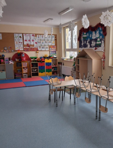 Nowoczesne wyposażenie dla Szkoły Podstawowej w Prusieku dzięki wsparciu finansowemu z MEN