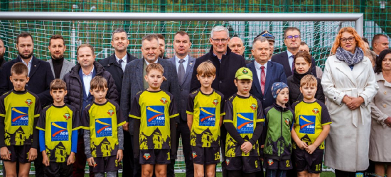 Nowy Orlik w Tarnawie Dolnej oddany do użytku [ZDJĘCIA]