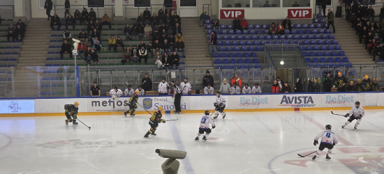 HOKEJ. Sanoczanie bez szans w starciu z wicemistrzem Polski