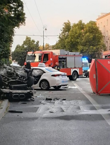 Łyse opony i brawura zabiły 17-latkę. Ten wypadek to przestroga dla każdego kierowcy[ZDJĘCIA]