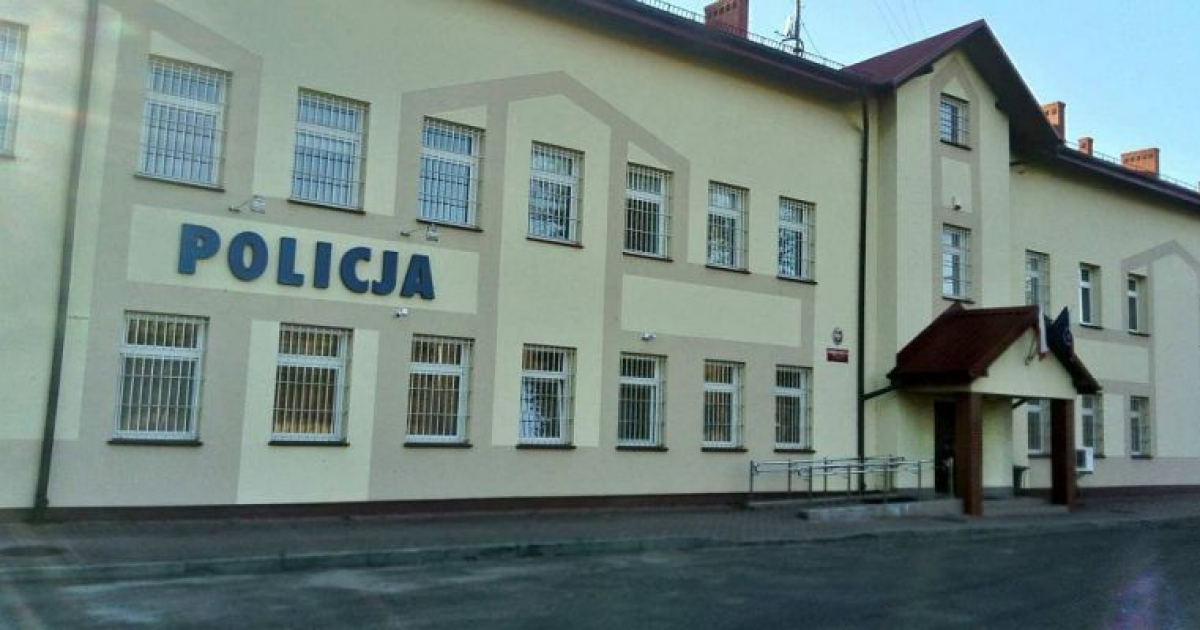 Defibrylator AED w sanockiej komendzie. Urządzenie dostępne dla wszystkich