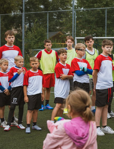 SANOK. Sportowa rywalizacja na Orliku przy I LO [ZDJĘCIA]