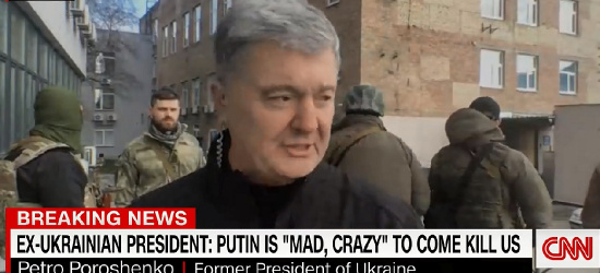 Były prezydent Ukrainy, uzbrojony patroluje ulice (VIDEO)