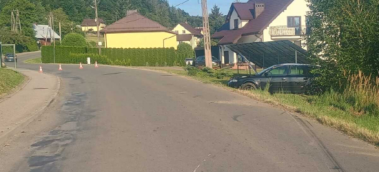 MALINÓWKA: Stracił kontrolę nad pojazdem i wpadł do rowu. Był pod wpływem alkoholu