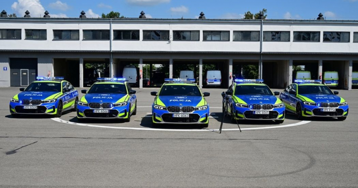 Nowe radiowozy BMW trafiły do podkarpackiej policji [VIDEO, ZDJĘCIA]