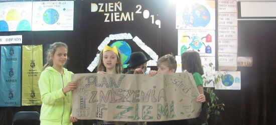 SANOK: Uczniowie nie zapomnieli o Matce Ziemi (FOTO)
