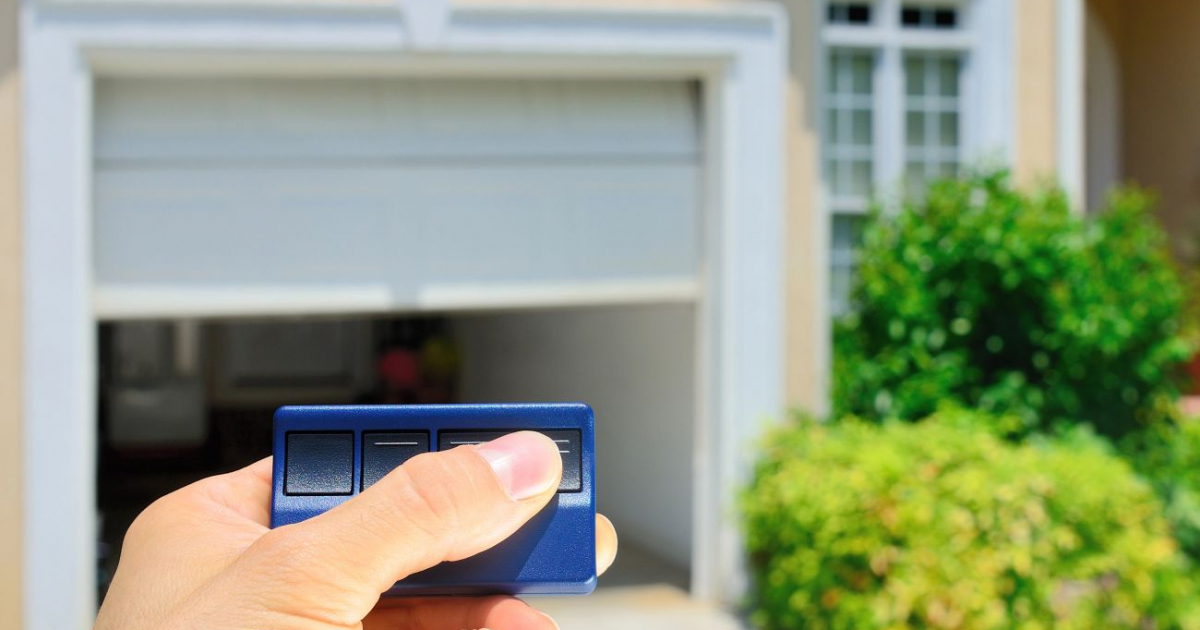 Budujesz garaż? Zobacz, co jest najważniejsze dla auta!