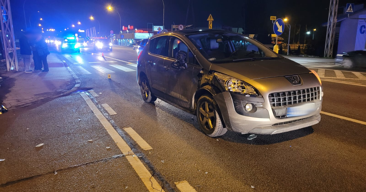 SANOK: Groźne potrącenie na ul. Krakowskiej. Pieszy trafił do szpitala