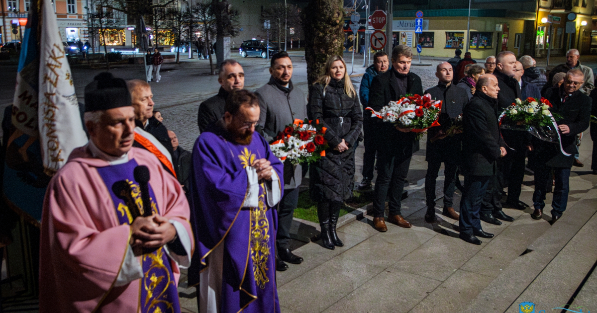 Pamięć i refleksja – 44. rocznica wprowadzenia stanu wojennego w Sanoku [ZDJĘCIA]