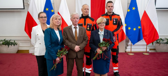 Dzień Ratownictwa Medycznego. Trzech ratowników z Sanoka z państwowymi odznaczeniami (ZDJĘCIA)
