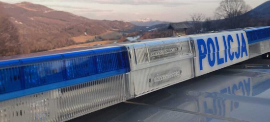 USTRZYKI DOLNE: Pili alkohol w autobusie. 18-latek miał przy sobie narkotyki