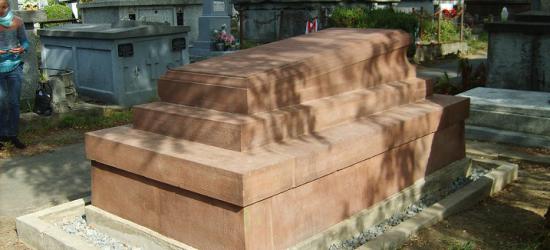 Kolejny odrestaurowany nagrobek na sanockim cmentarzu (ZDJĘCIA)