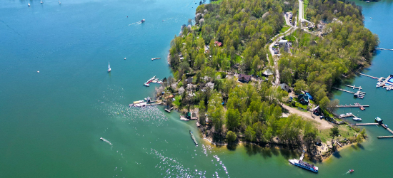 Wakacje, słońce… i niebezpieczny upał. Uważajmy na siebie!