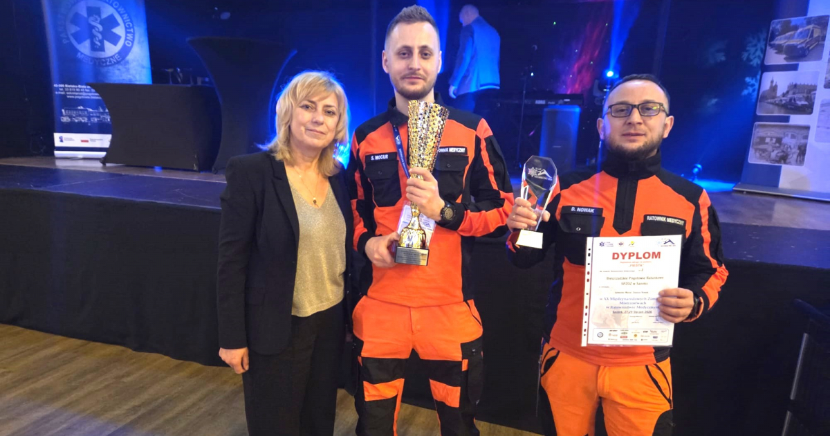 Ratownicy Bieszczadzkiego Pogotowia Ratunkowego triumfują w Szczyrku [ZDJĘCIA]