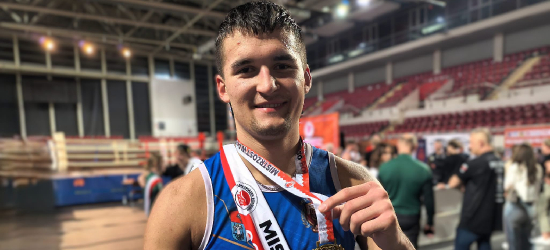 Aleksander Sikora z Mistrzostwem Polski Juniorów! Złoty medal dla zawodnika Street Autonomy Sanok [ZDJĘCIA]