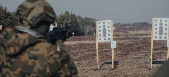 Od teorii do praktyki – szkolenie strzeleckie nowych ochotników z 3 PBOT w OSPWL –Dęba