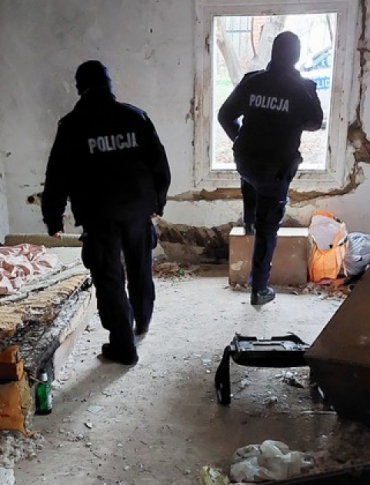 Pomagajmy osobom narażonym na wychłodzenie