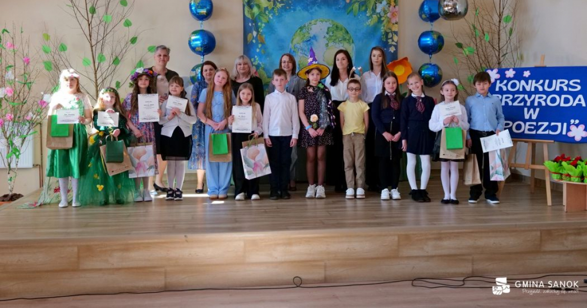 GMINA SANOK. Młodzi artyści ku czci natury. Recytatorskie popisy w Falejówce