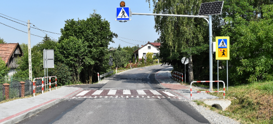 Dlaczego w Srogowie nie powstaje chodnik? Jest odpowiedź Starostwa