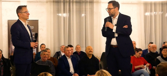 SANOK: Pełna sala na spotkaniu z Danielem Obajtkiem (VIDEO)