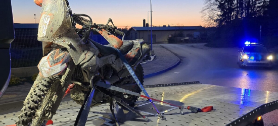 SANOK: Policyjny pościg za motocyklistą. 29-latek bez uprawnień uciekał przed drogówką