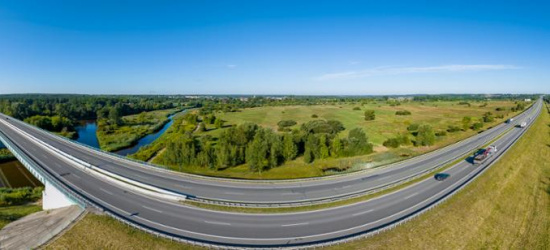 W drodze na majówkę. Kierowco jedź bezpiecznie!