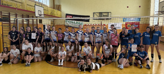 Emocjonujący turniej młodziczek w Sanoku. Siatkarskie emocje do ostatniego meczu