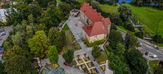 Zamek Królewski w Sanoku odzyskuje dawne oblicze! (VIDEO, ZDJĘCIA)