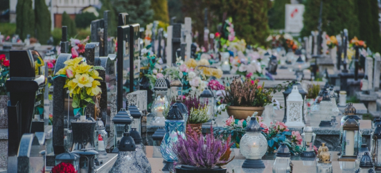 SANOK: Pamięć, modlitwa, wdzięczność. Dziś uroczystość Wszystkich Świętych