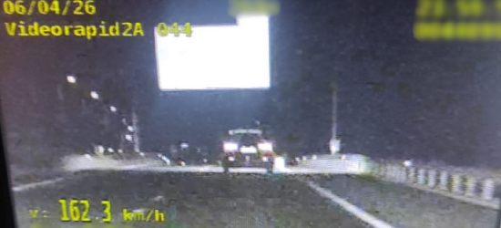 MIEJSCE PIASTOWE: Pędził „eską” 162 km/h! Słony mandat dla 25-latka