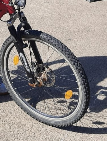 REGION: Dzielnicowi zatrzymali kompletnie pijanego rowerzystę. Ledwo trzymał się ramy