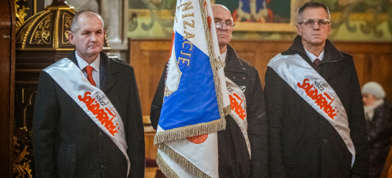 Pamięć i refleksja – 44. rocznica wprowadzenia stanu wojennego w Sanoku [ZDJĘCIA]