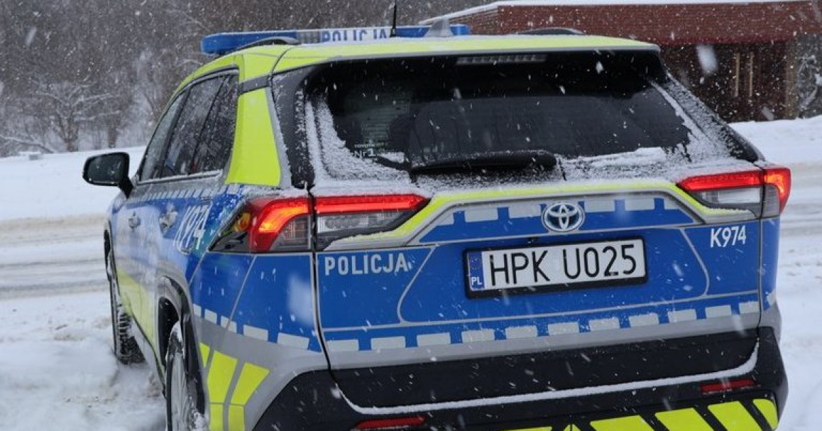 USTRZYKI DOLNE: 15-latek odpalił petardę na szkolnym korytarzu. Sprawa trafi do sądu rodzinnego