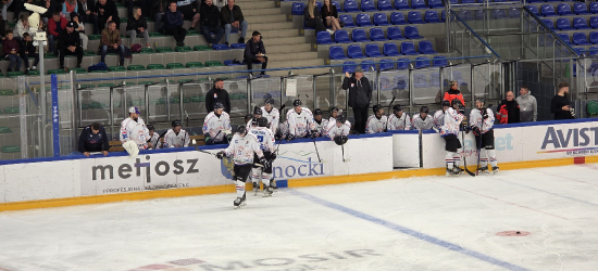 HOKEJ: STS Sanok przegrywa w Tychach. Jutro mecz z Katowicami