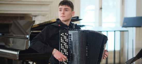Mateusz Neckar z kolejnym Grand Prix! Sanocki akordeonista znów zachwyca na ogólnopolskim konkursie [VIDEO]