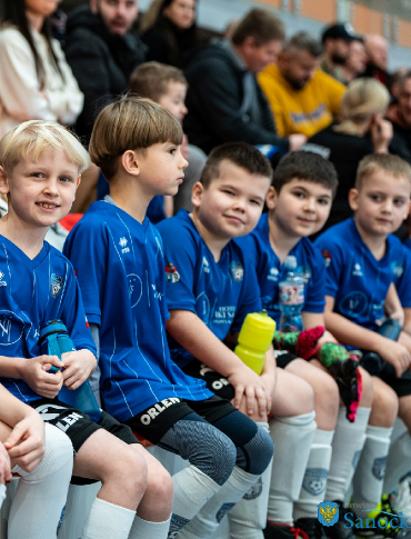 SANOK: Młodzi piłkarze uczcili pamięć legendy sanockiej Stali [ZDJĘCIA]