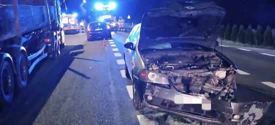 Kolizja w Nowosielcach. Nissan uderzył w Seata (ZDJĘCIA)