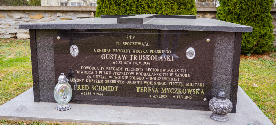 POWIAT SANOCKI: „Żołnierska Pamięć”. Hołd dla bohaterów 2 Pułku Strzelców Podhalańskich [ZDJĘCIA]