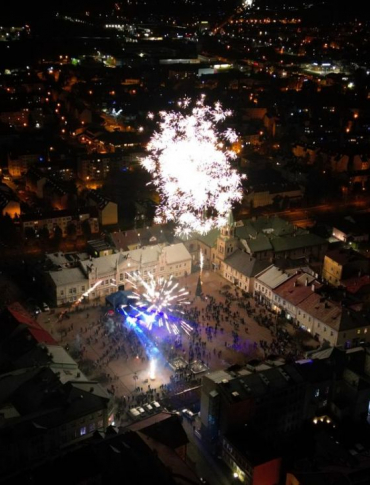 Sanocki Rynek powita Nowy Rok. Wspólna zabawa i wsparcie dla Maksa Tockiego