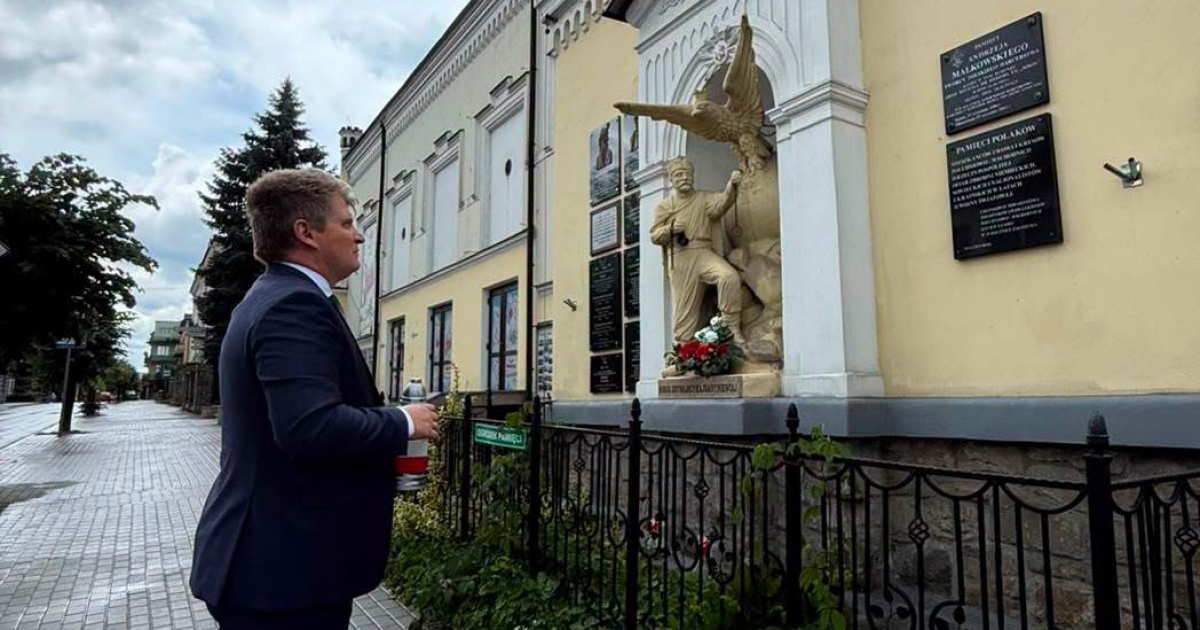 Powiat Sanocki uczcił pamięć ofiar Rzezi Wołyńskiej
